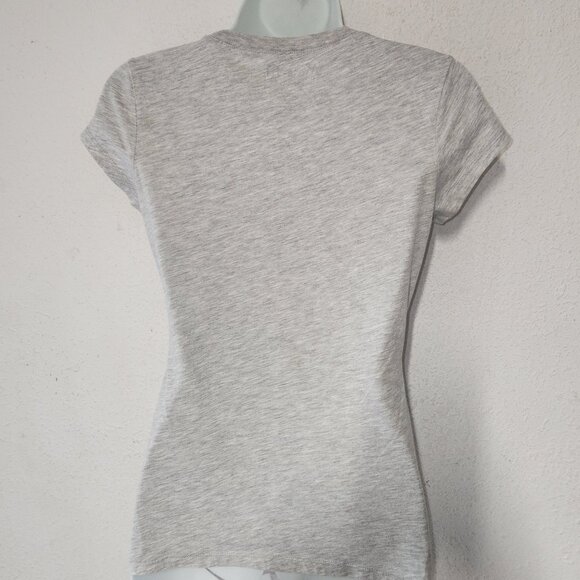 Wound Up graphic Tee, Grey with roses and skull in size small - Picture 10 of 12